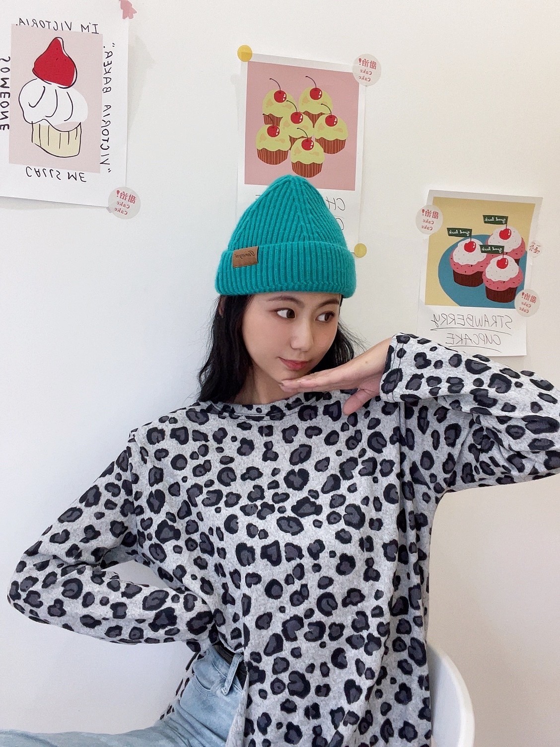 Autumn and winter Klein Blue knitted checkered hat and scarf 2-piece set, Japanese, European and Korean style warm and fashionable candy color versatile set undefined