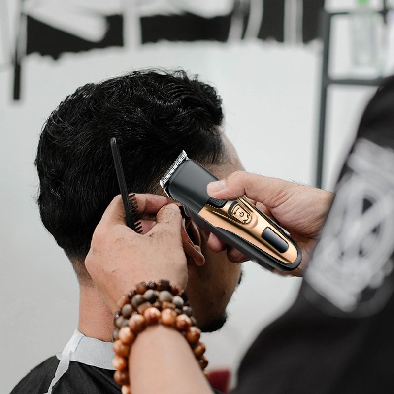 مجموعة مصففة شعر متعددة الأغراض من طراز حلاقة شعر -طراز Dلينغ Daling -9047، مجموعة ذهبية لشفرات حلاقة متعددة الأغراض من طراز حلاقة شعر، مزود بشفرة حلاقة كهربائية Application Scenario