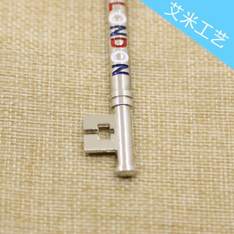 Yiwu fábrica directa metal aleación de zinc llavero plástico llavero acrílico no.13 rongun Specification image