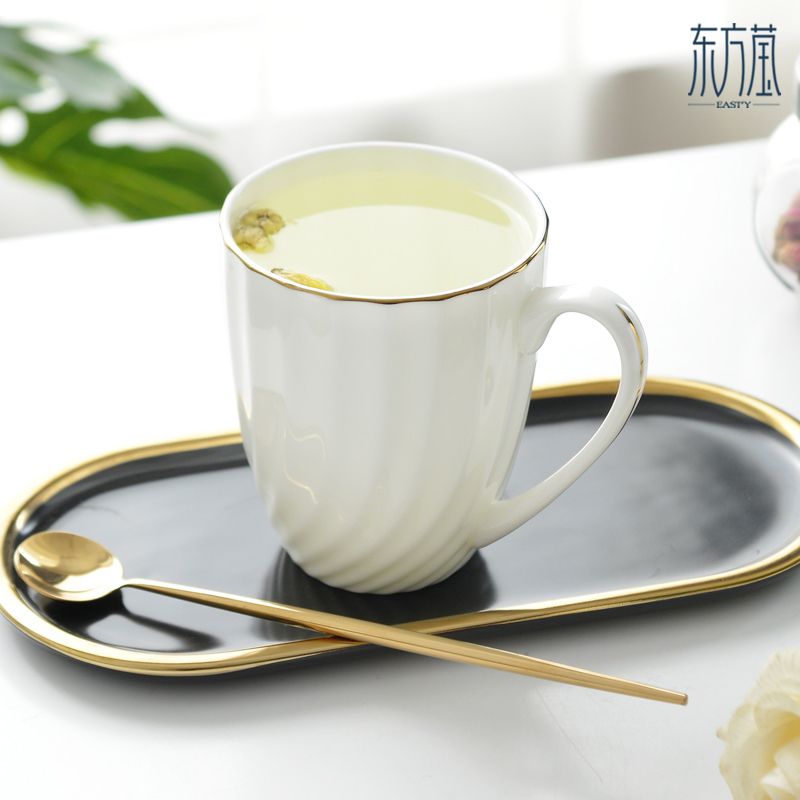 Ceramic cups, bone China cups, mugs, water cups, tea cups, single cups, gift cups, advertising cups, milk cups, breakfast cups, milk cups, embossed hand-painted gold details Picture