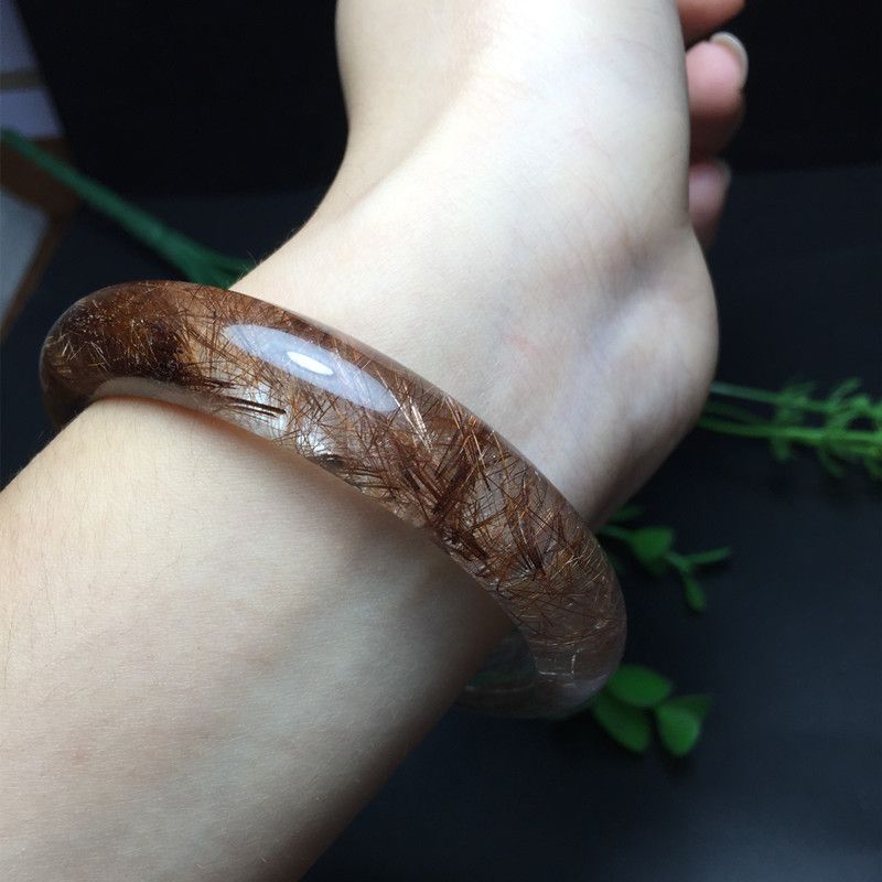 Bright and colorful crystal jewelry, natural red hair crystal bracelet, beautiful hair strands, clear crystal, smooth skin Item Picture