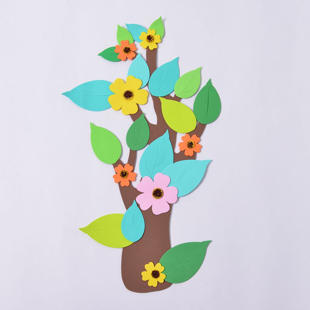 Blackboard newspaper kindergarten decoration stickers classroom decoration tree