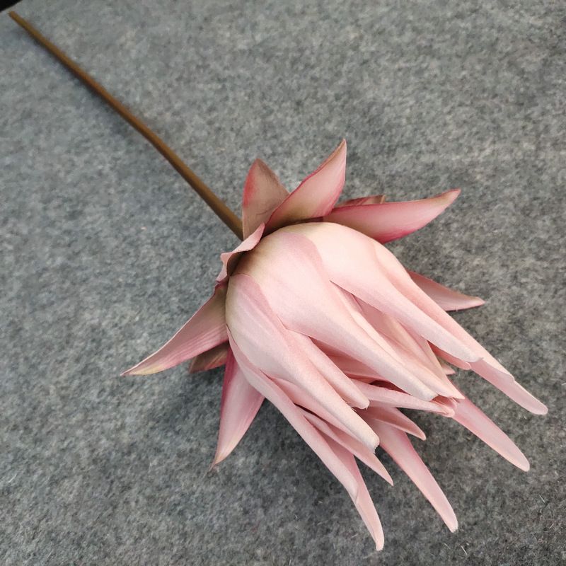 Wholesale of European-style retro artificial flower Emperor No. 3 potted flower bouquets for living rooms and bedrooms details Picture