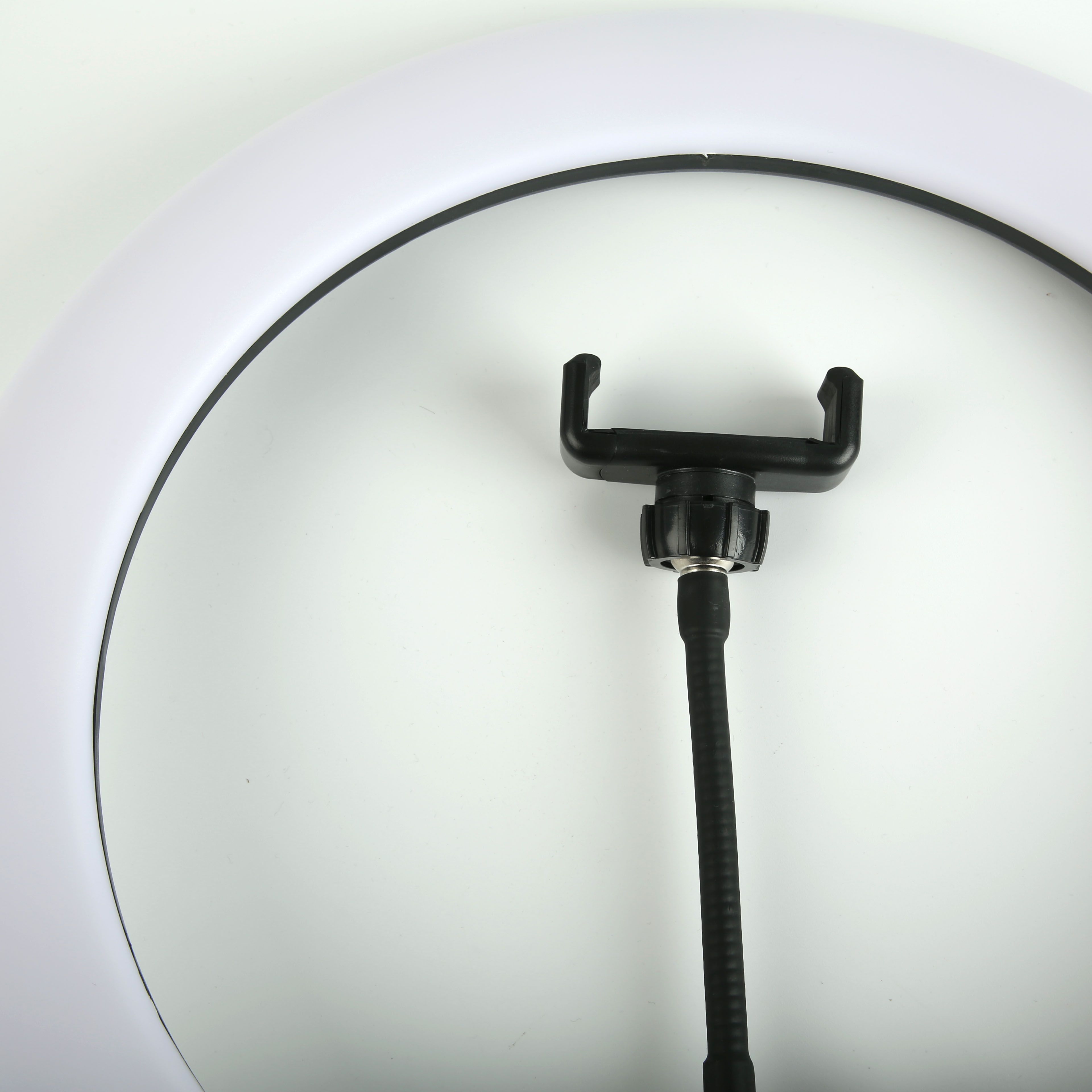 14-inch ring-shaped beauty live-streaming light, multi-stand live-streaming photography light for Internet celebrities, and fill light Item Picture