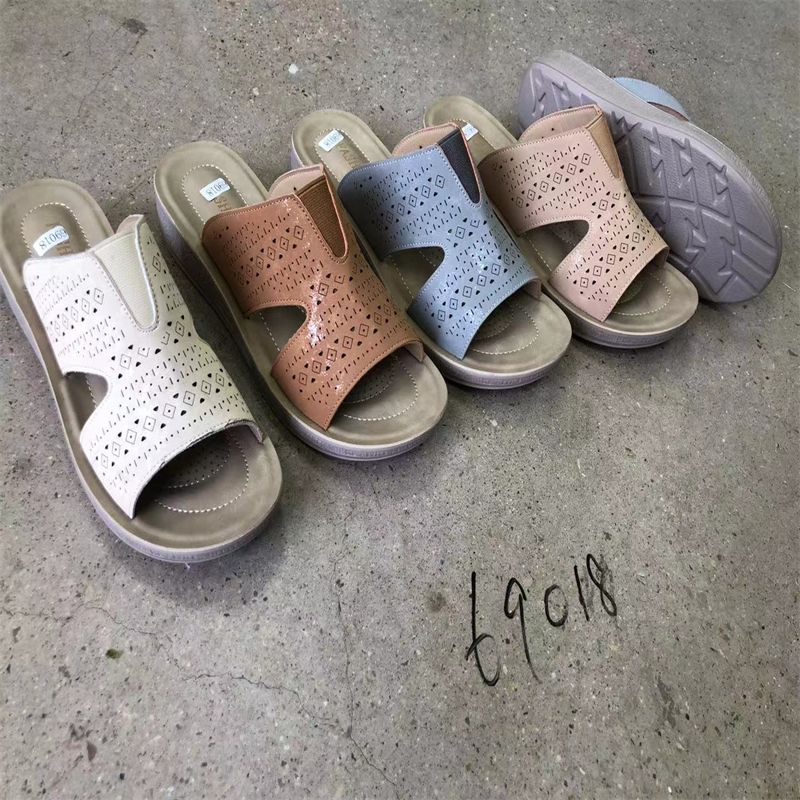 女凉拖鞋2021夏款平底鞋防滑牛筋底外穿时尚拖鞋妈妈一字拖皮质凉鞋女a7