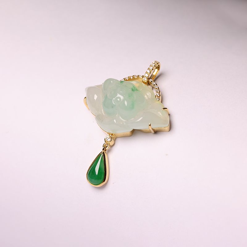 New Baoli D District 3Rd Floor 7Th Street 8148 Lotus Lotus Pendant New Baoli 026 Item Picture