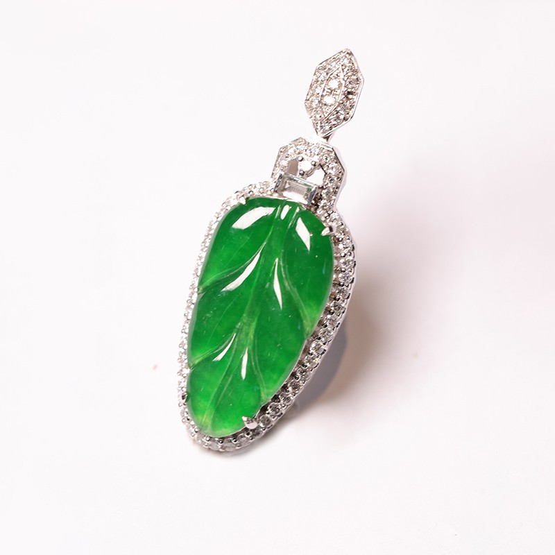 新宝丽D区三楼七街8148店翡翠叶子吊坠051详情图3