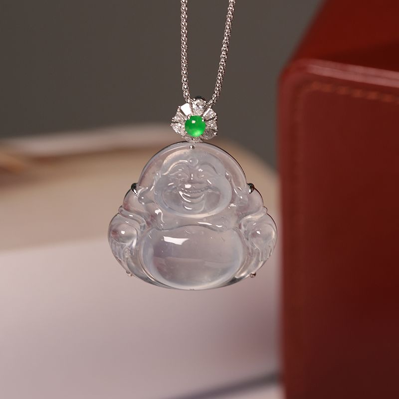 新宝丽D区三楼七街8148店冰种翡翠大佛公吊坠新宝丽028