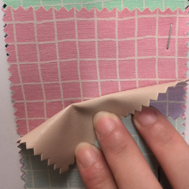 布纹格子，梅红、