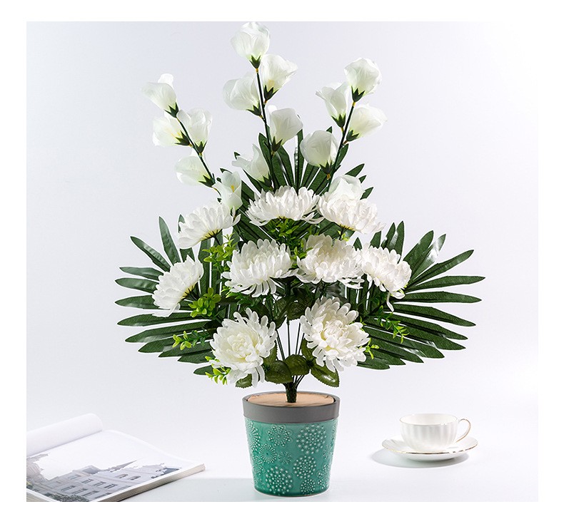 Professional wholesale of 12-head small chrysanthemums, fan-shaped tomb-sweeping flowers, silk flowers, sacrificial flowers and flower arrangements for the Qingming Festival detail image 2
