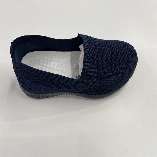 新款休闲平底运动鞋一脚蹬飞织网面鞋运动鞋3