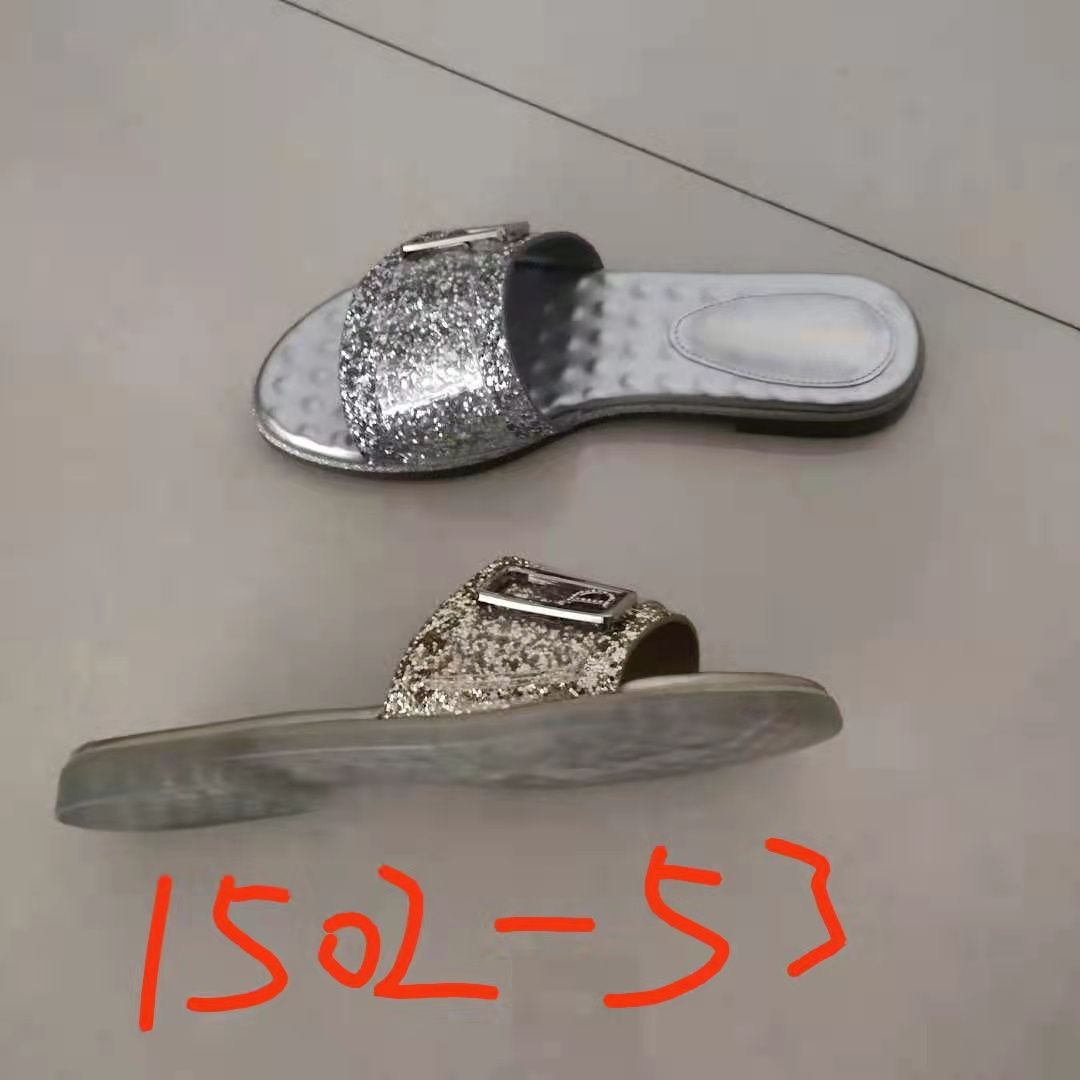  （外贸批发）夏季新款女士时尚凉鞋凉拖时尚百搭夏季新款女士时尚凉鞋凉拖低跟女士鞋WS05