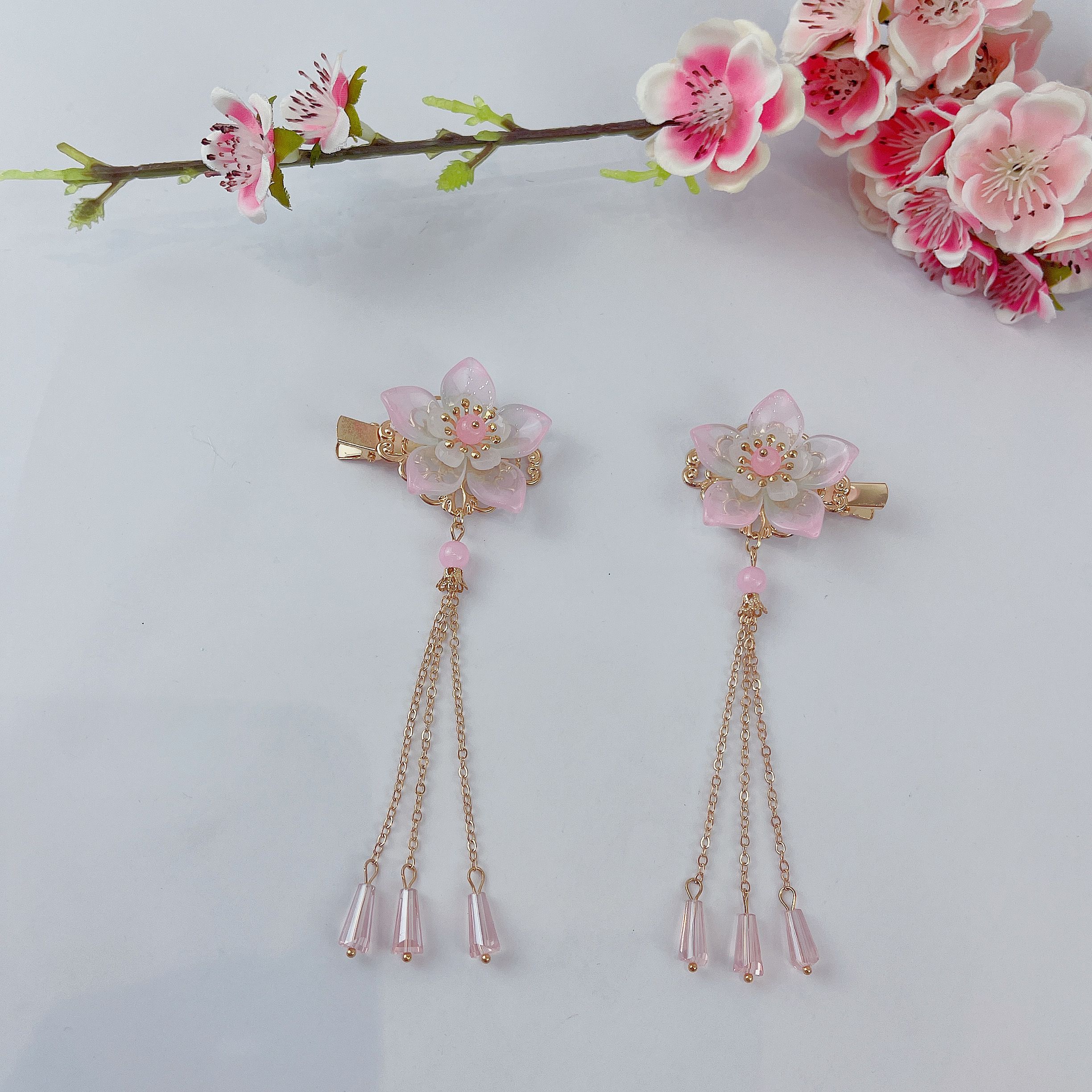 Hairless Hanfu versatile Chinese-style accessories - Chinese-style - osmanthus crystal pendant pair Specification image