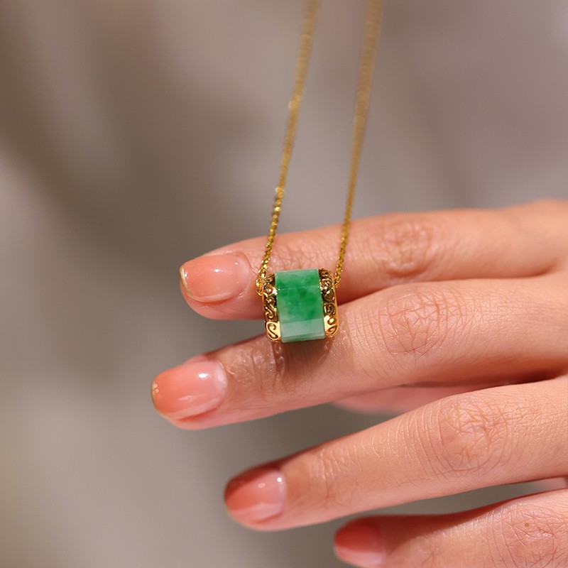 新宝丽D区三楼七街8148店翡翠路路通吊坠新宝丽043详情图5