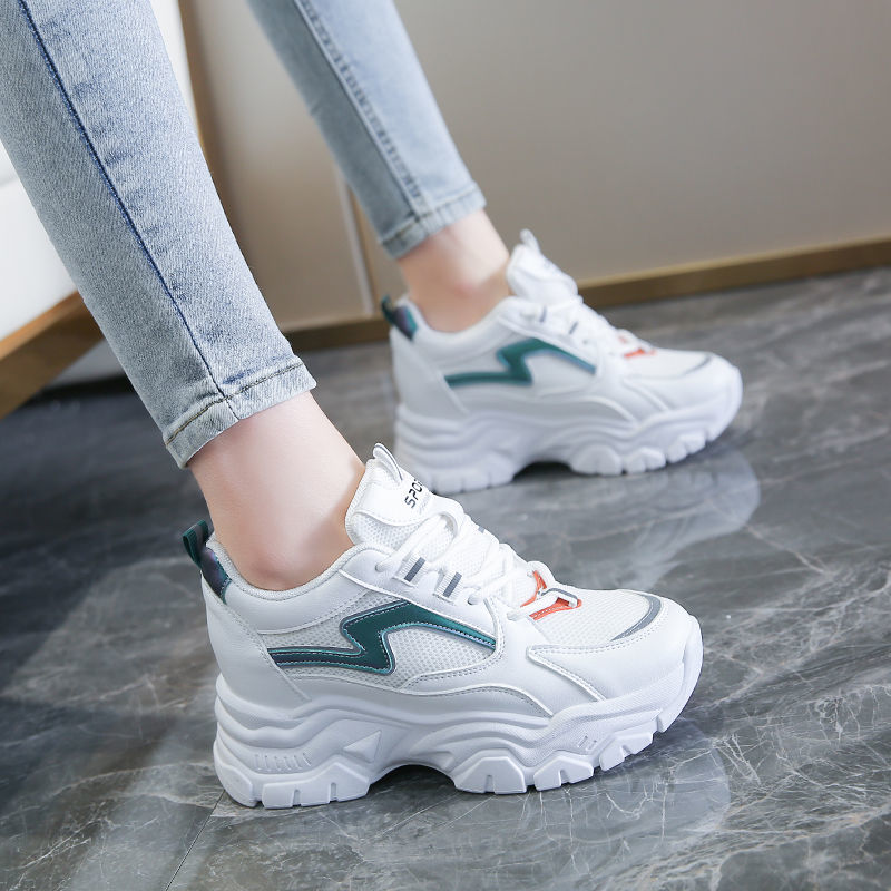 女式休闲单鞋实物图