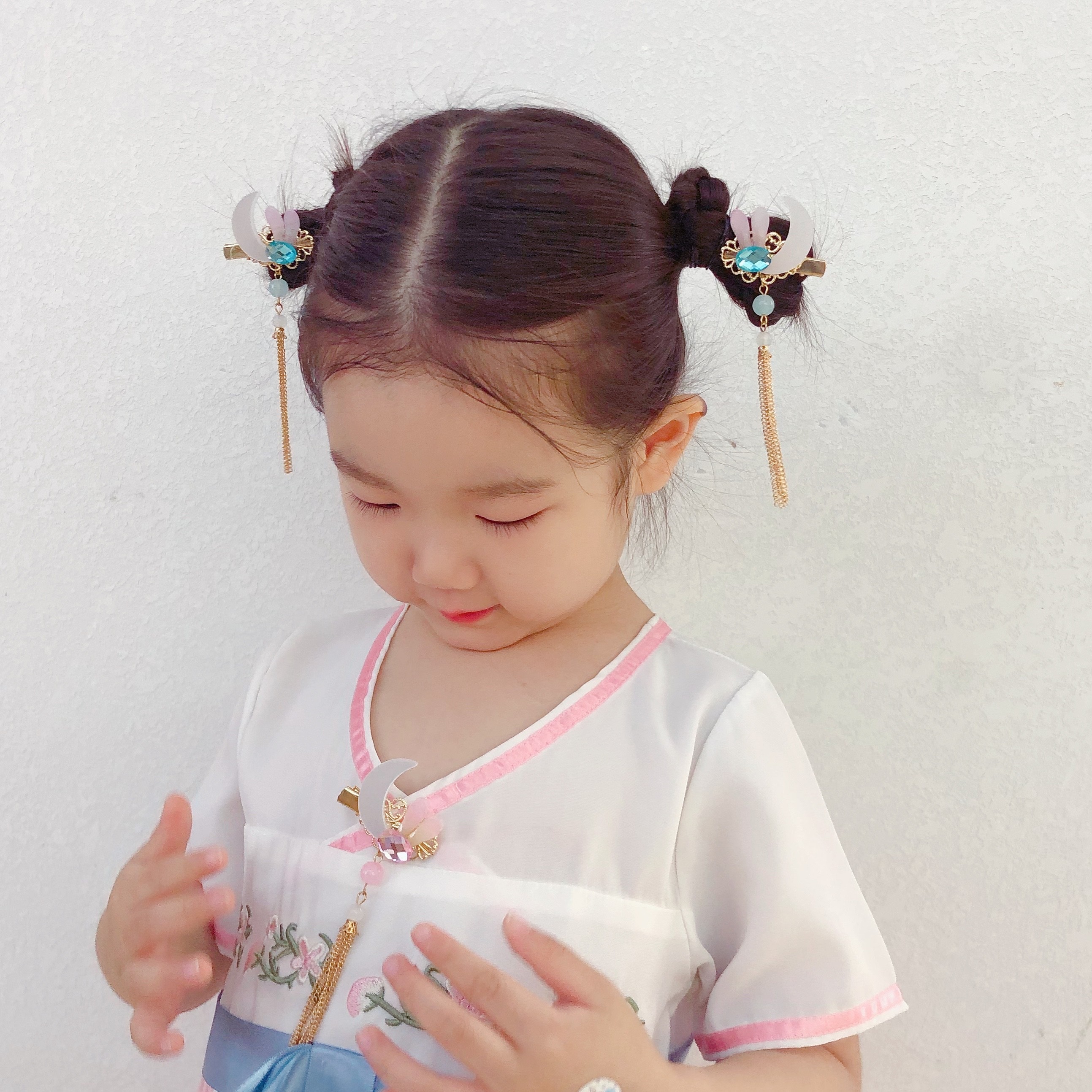 Hairless Hanfu versatile Chinese-style accessories - Chinese-style - Crescent Moon Jade Rabbit pair detail image 2