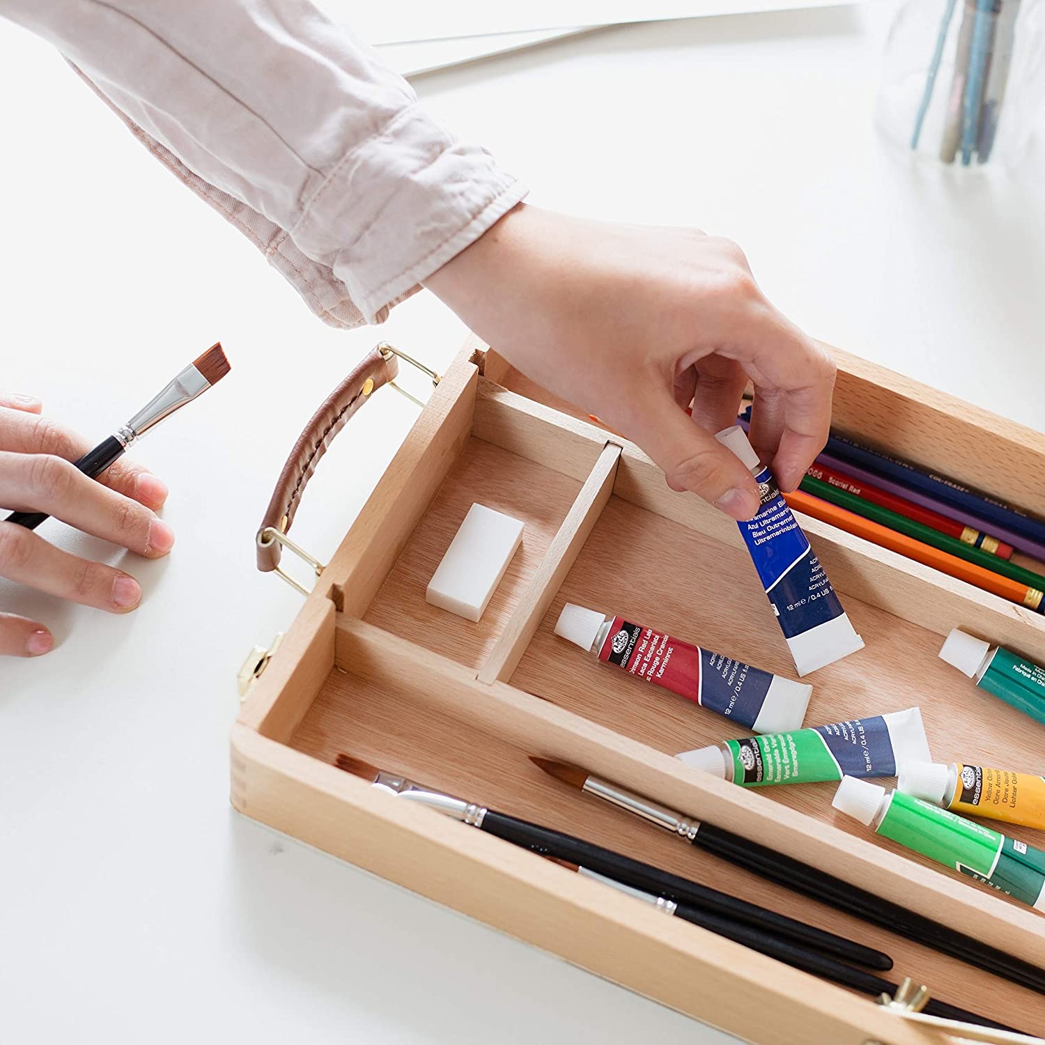 Hot-selling artist portable desktop art easel set with brush acrylic color palette set detail image 2