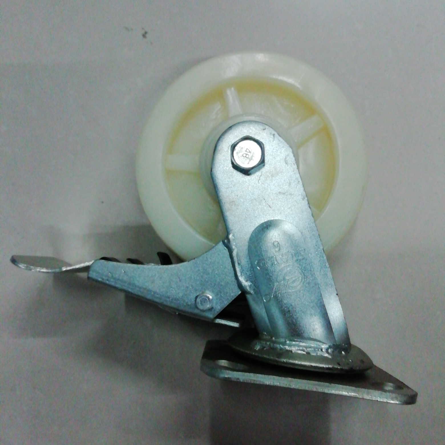 6-inch Jiale white nylon brake wheels