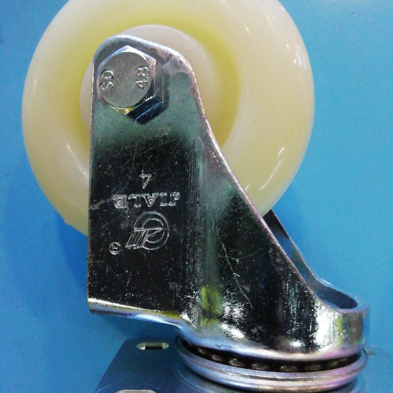 4-inch Jiale medium-sized white nylon casters