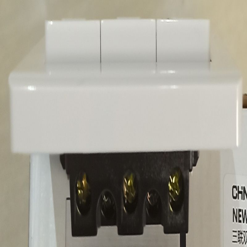Chint 7D NEW7-D00600A Triple Control Switch with Three switches (12 pieces per box) Application Scenario