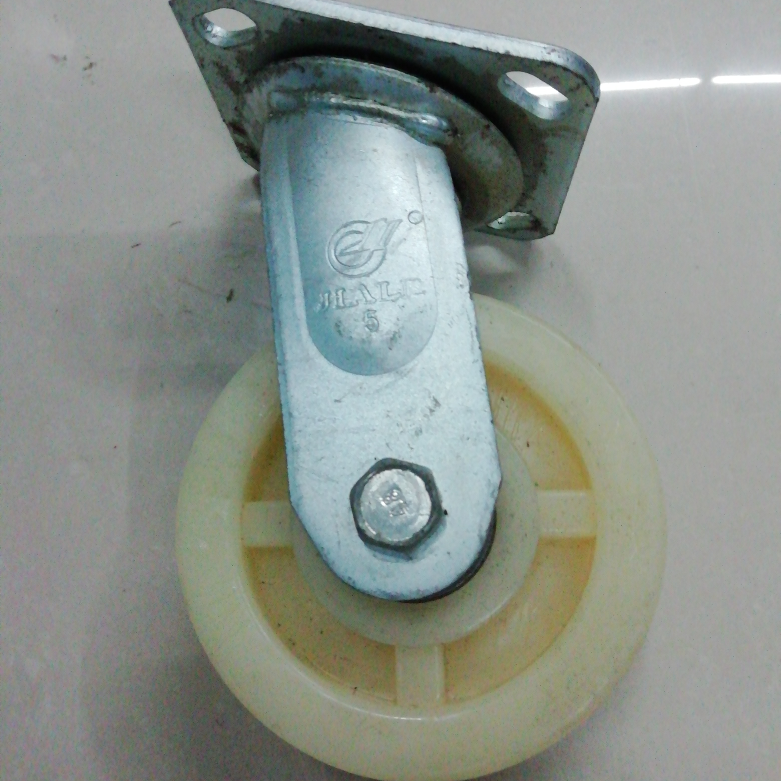 Jiale 5-inch heavy-duty white nylon casters