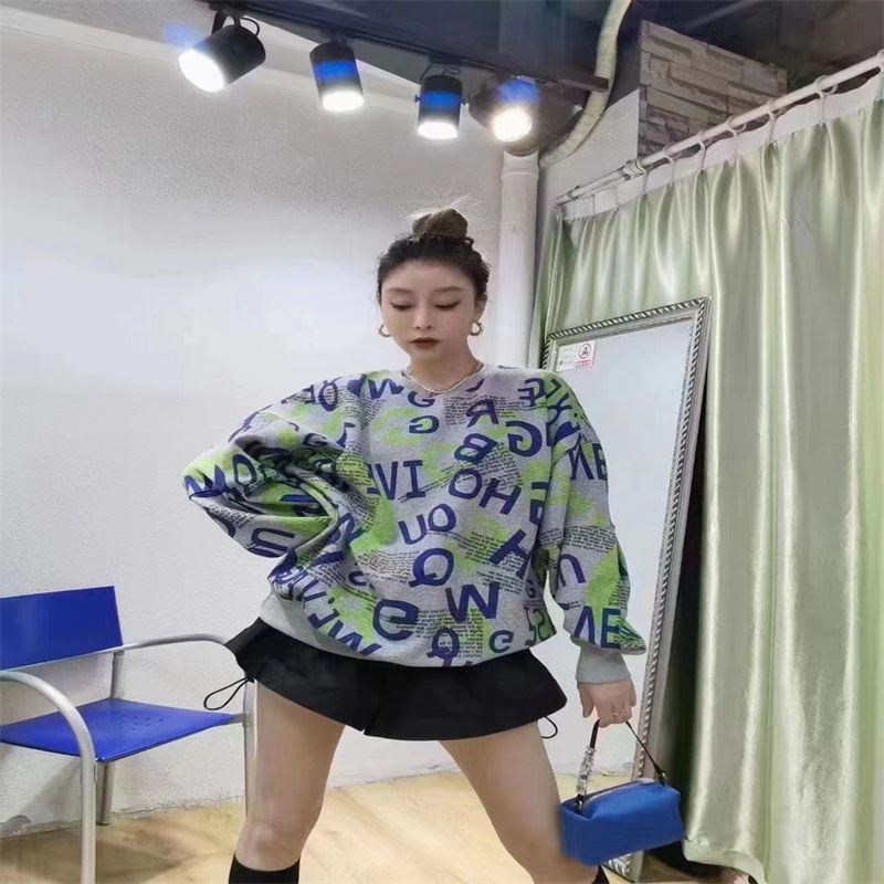 新款时尚潮流设计款上衣衫女早秋2021新款慵懒百搭通类薄款女装高品质女装179