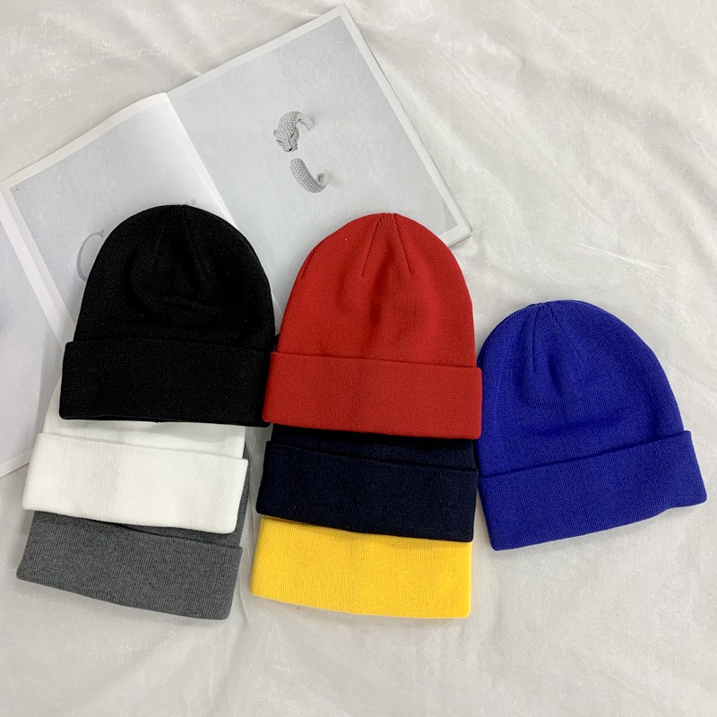 Autumn and winter knitted woolen hats, simple, fashionable and elegant, smooth plate rolled edge hats, Japanese-style Baotou cold hats, European and American trendy ins undefined