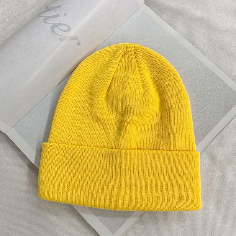 Autumn and winter knitted woolen hats, simple, fashionable and elegant, smooth plate rolled edge hats, Japanese-style Baotou cold hats, European and American trendy ins undefined