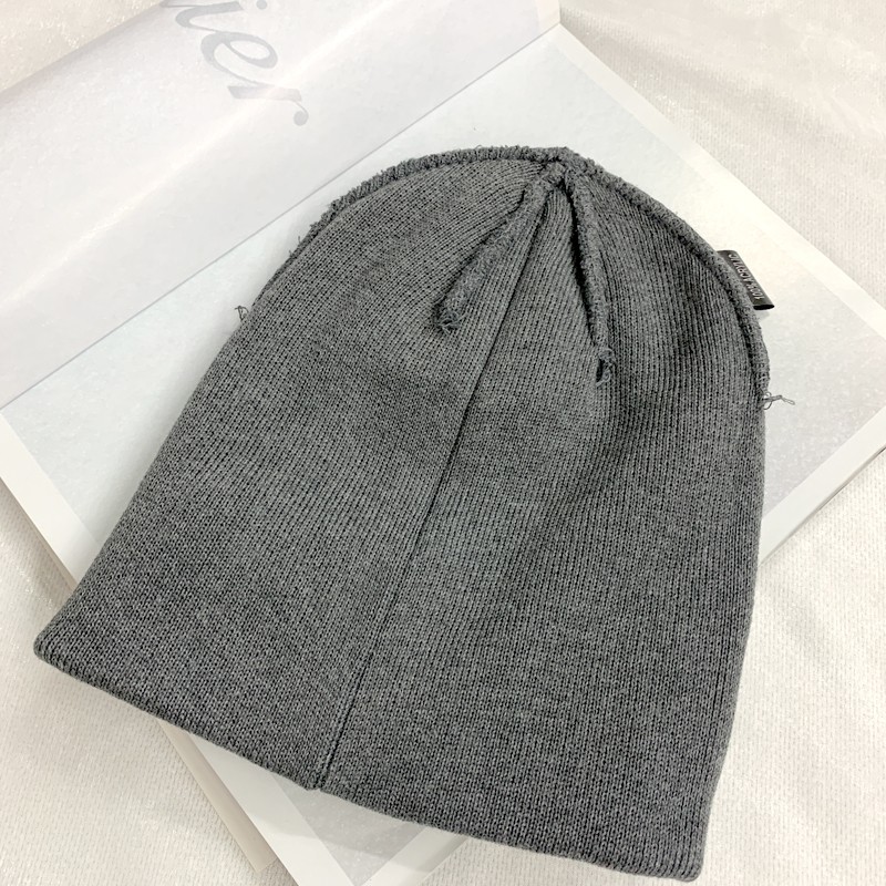 Autumn and winter knitted woolen hats, simple, fashionable and elegant, smooth plate rolled edge hats, Japanese-style Baotou cold hats, European and American trendy ins undefined