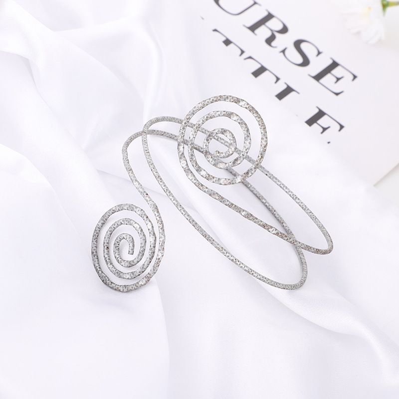 Flower fashion design, simple and modern home dining room napkin ring, napkin ring factory direct sales, practical details Picture