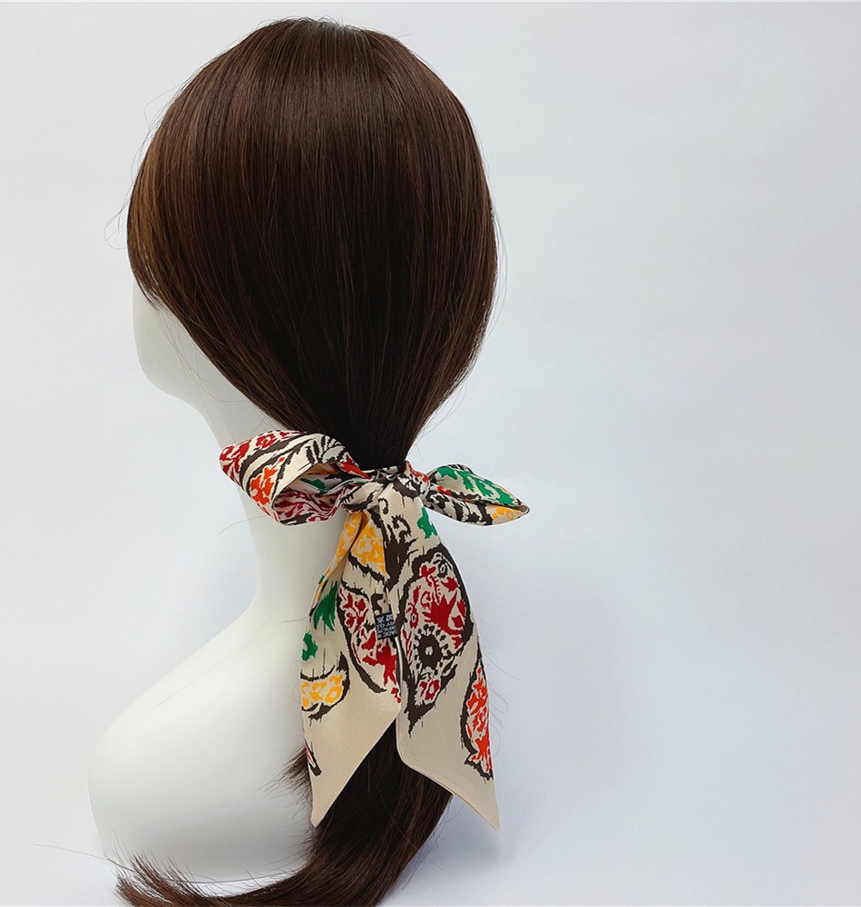 Jane Eyre's new autumn and winter collection features a long women's belt that goes well with hair ties. The spring and autumn ribbon hair ties are thin detail image 12
