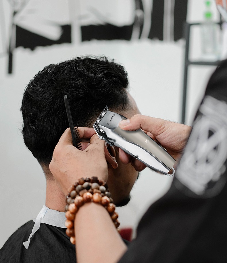 DALING-1219 Household LED digital display electric hair clipper, rechargeable electric clipper, USB rechargeable electric clipper, wholesale of special hair trimmers for household hair salons, cross-border detail image 11
