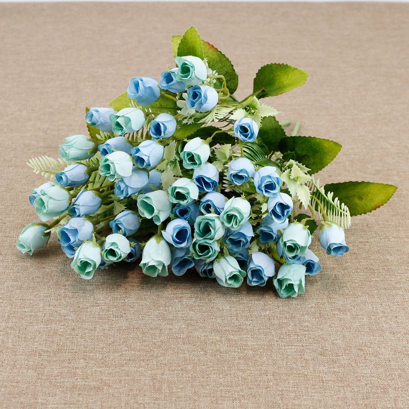 18-head colorful rose simulation bouquet, modern simple European style home decoration artificial flower fabric flower Application Scenario