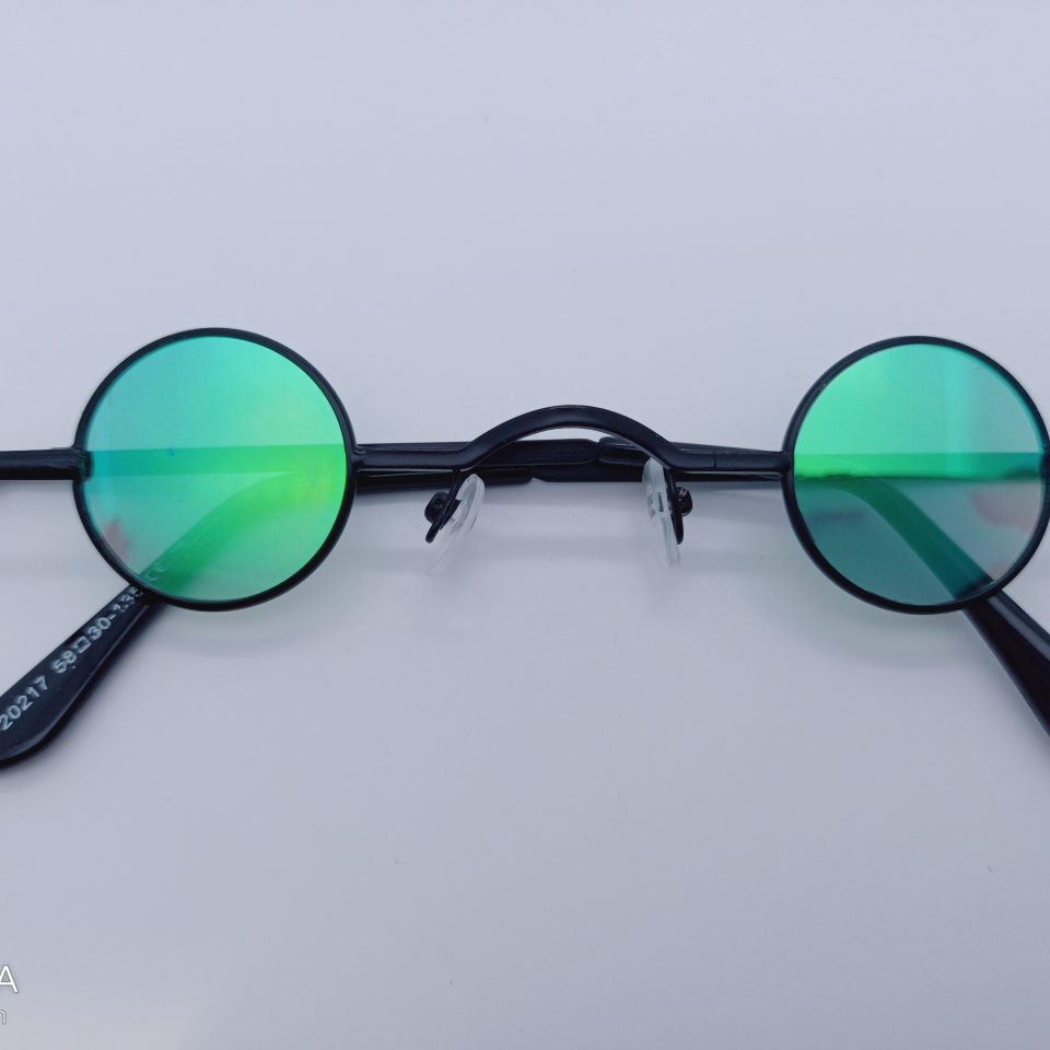 Sunglasses 16