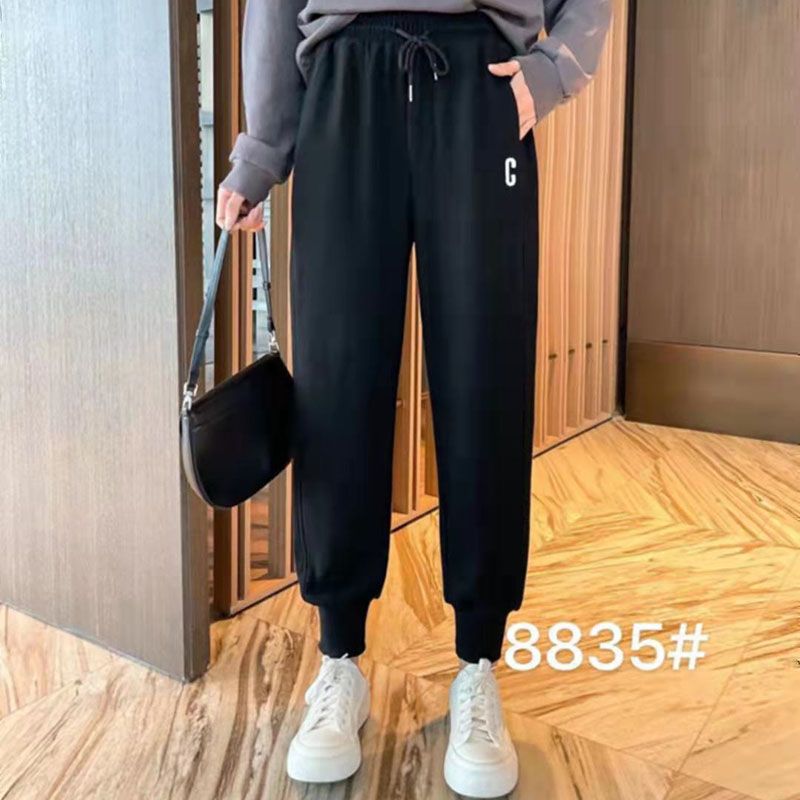 2021 nuevo estilo casual suelto deportivo bundle footwear pantalón deportivo viento Application Scenario