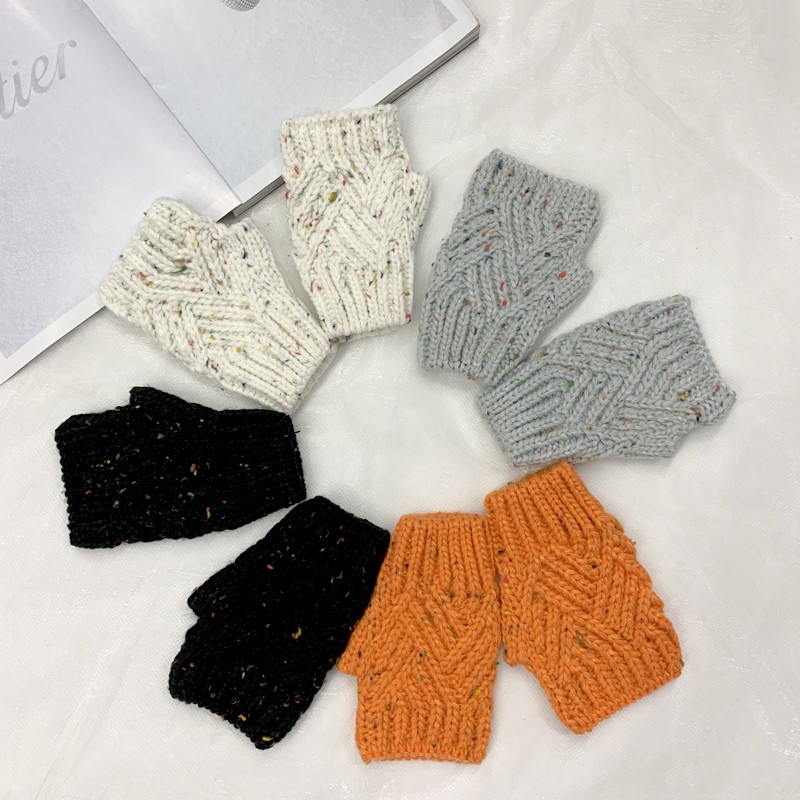 Autumn and winter knitted woolen hats and gloves, simple, fashionable and elegant, iron label rolled-up hat, Japanese-style Baotou cold hat, European and American trendy ins undefined