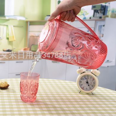 Creative household plastic cold water bottle Large capacity with handle refrigerator cold juice cup with lid drink pot 0503