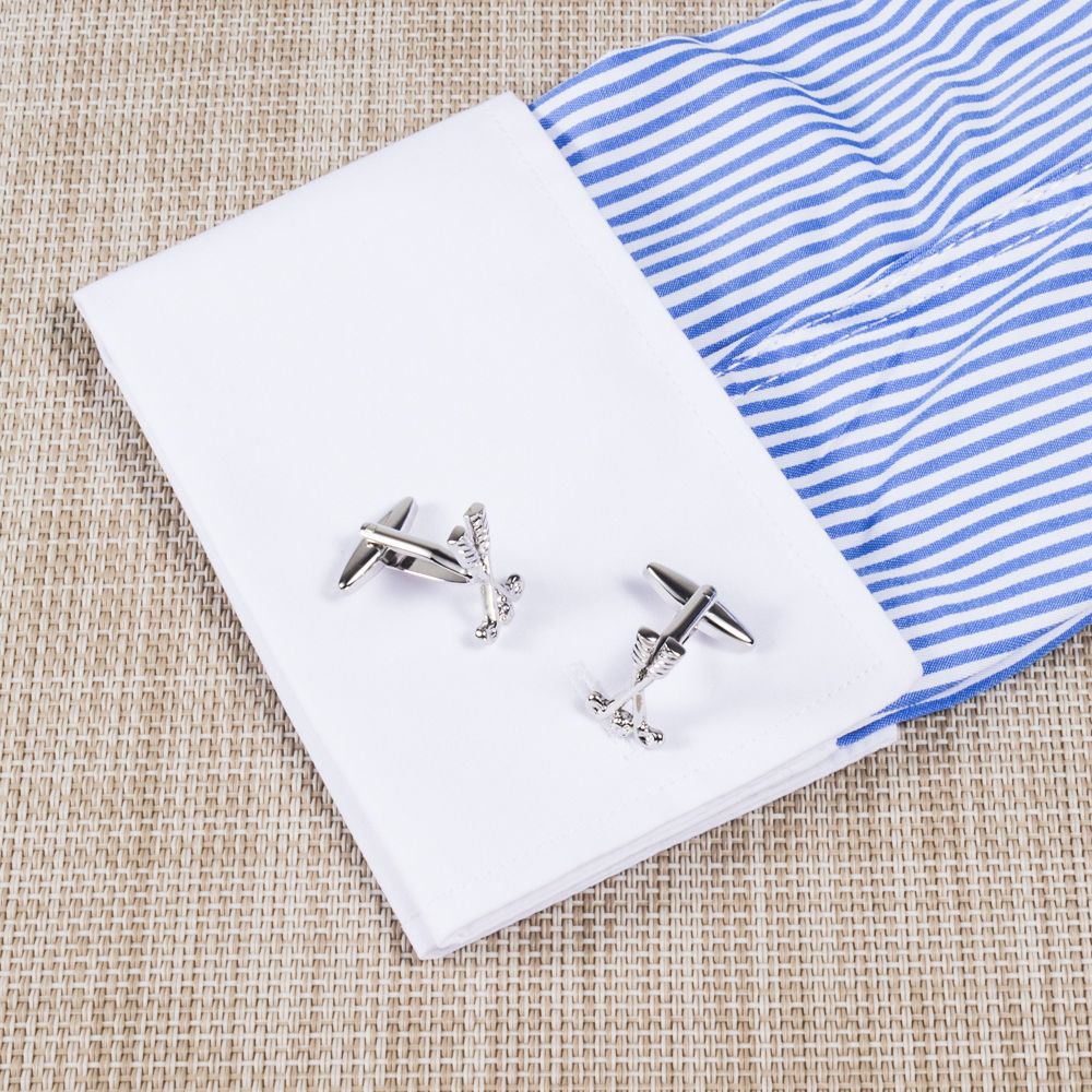 In stock, there are smooth cufflinks in the shape of golf clubs, plain metal cuffs with studs, and men's French shirt cufflinks Item Picture