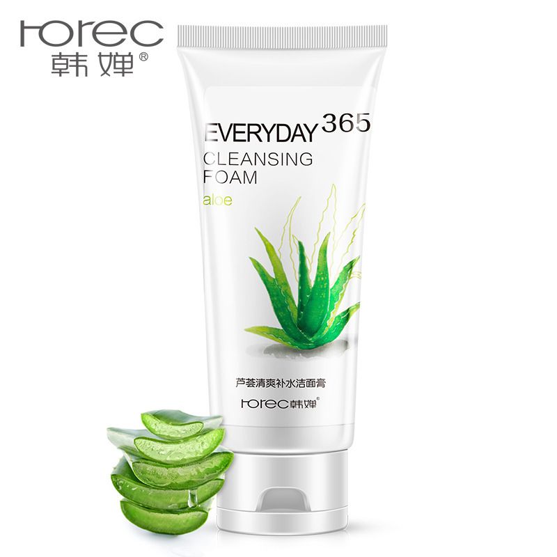 Han Chan Aloe Moisturizing Cleanser Cleanser