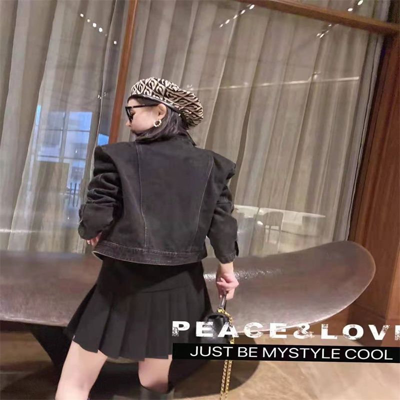 High-End Chiffon V-Neck Dress 2021 in natural light showcasing flow and texture