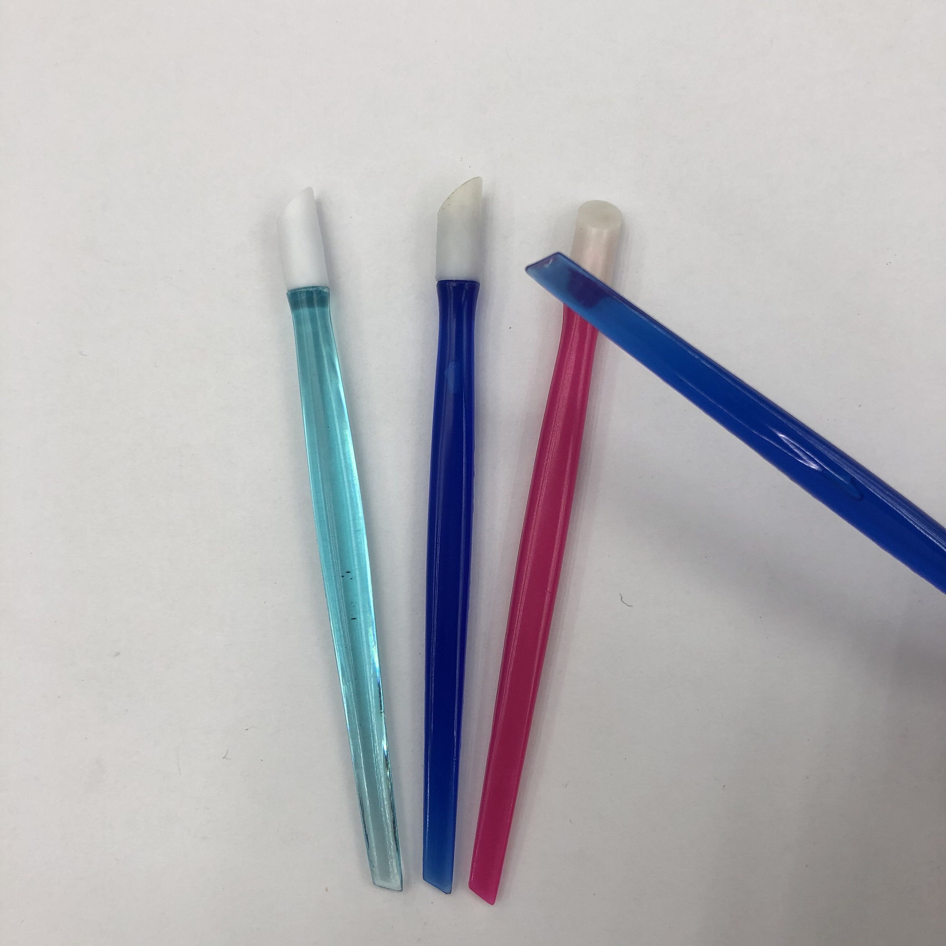 أدوات المكياج التي يستخدمها صانعو الشوكة البلاستيكية Item Picture