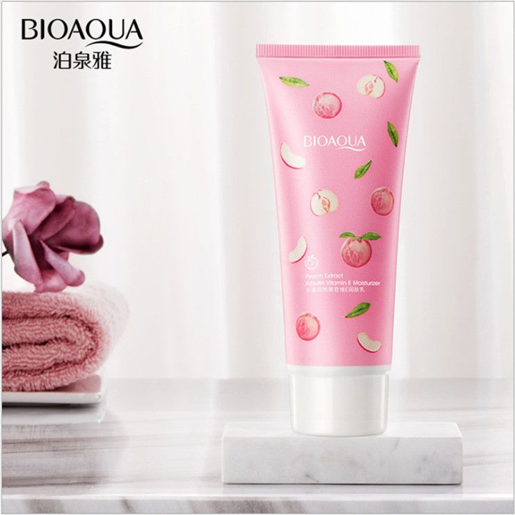Boquanya Peach Lactic Acid Bacteria Vitamin E Moisturizing Body Lotion Hydrates, nourishes, moisturizes, controls oil and improves dullness