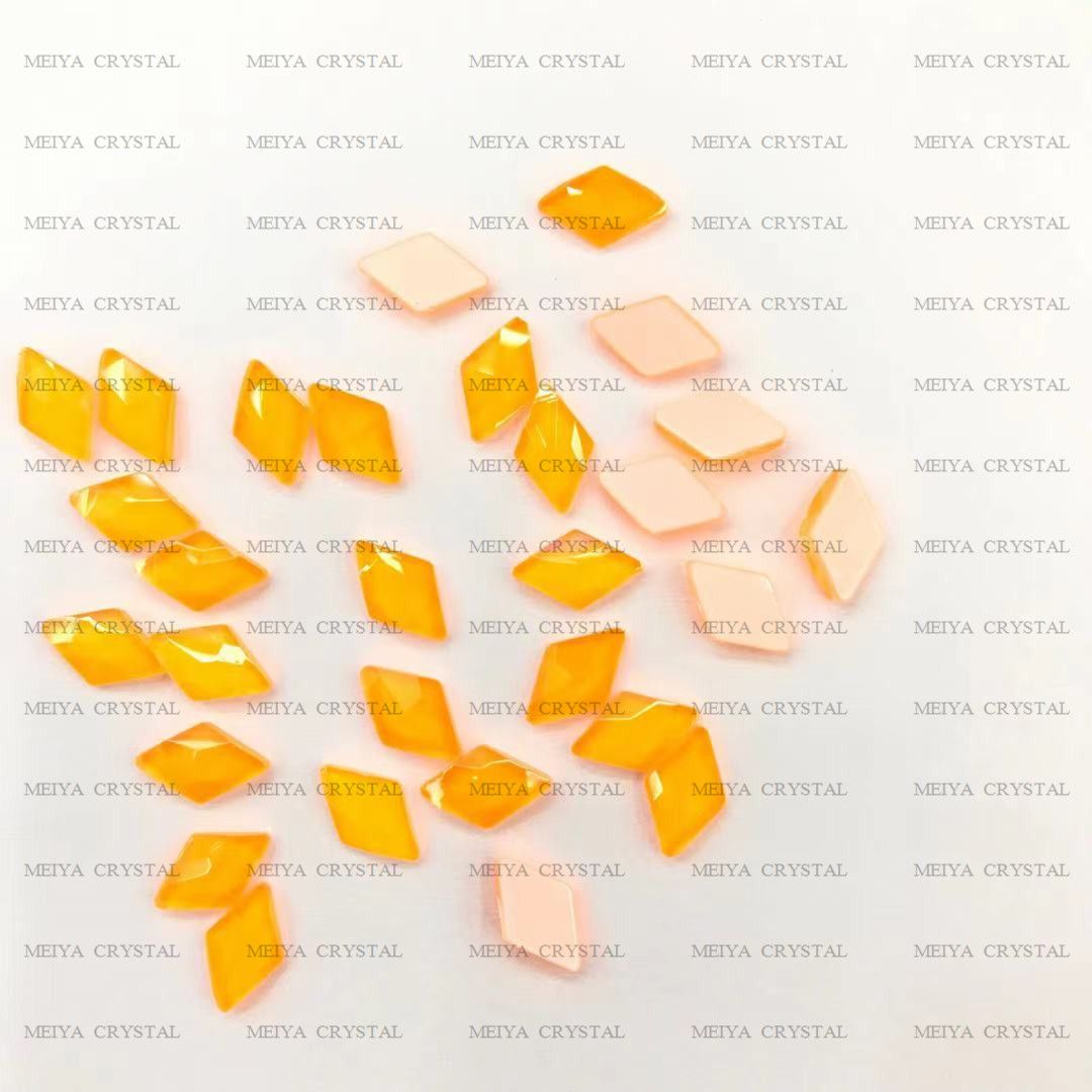 Nail polish diamond, imitation Austrian diamond, fluorescent yellow iridescent rhombic nail polish imitation diamond, fine diamond details Picture