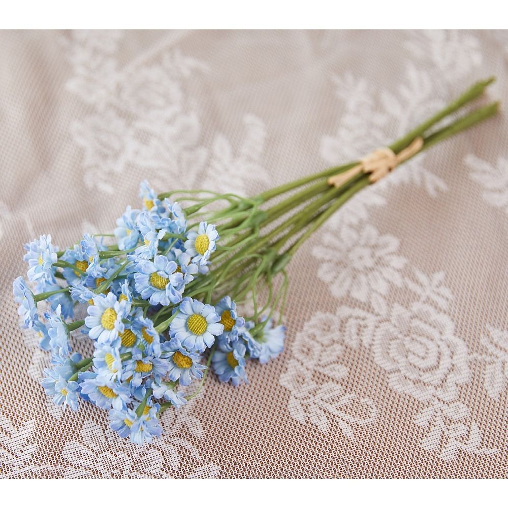 Wholesale of simulated chamomile bouquets, garden daisies, artificial flowers for dining tables, and fresh African daisies for soft furnishings