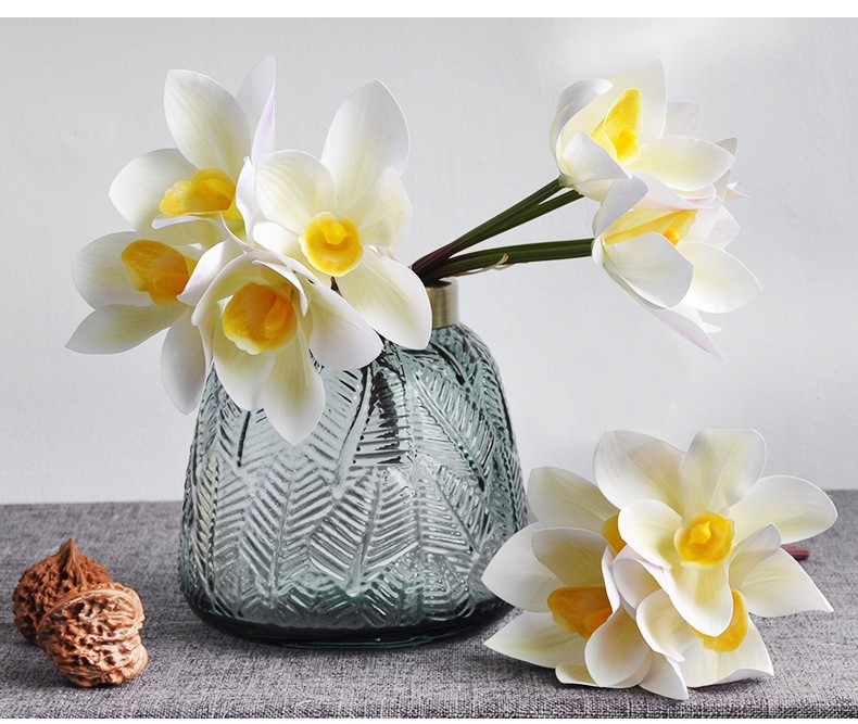 Simulated flower bouquets of Cymbidium goeringii, 4-head hand-tied Cymbidium goeringii 3D printed high-end silk flowers for home soft decoration and arrangement wholesale detail image 7