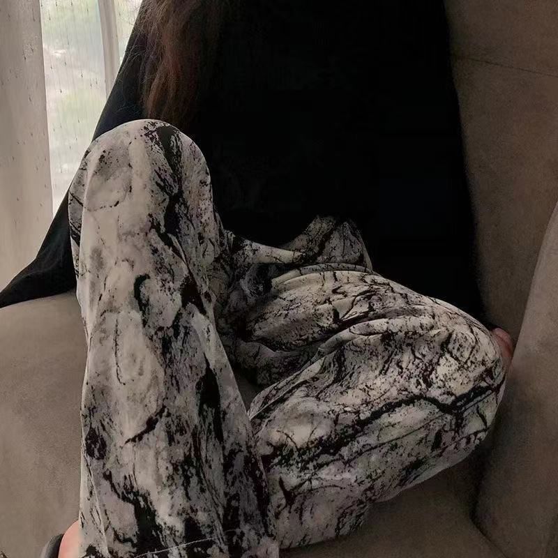 High-waisted women's sportswear pants for autumn, loose and drape, elastic cotton pants, straight leg slimming, floor-length casual wide-leg trousers. Product number: XF051