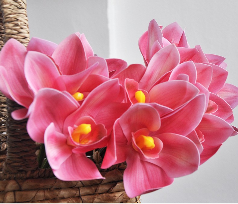 Simulated flower bouquets of Cymbidium goeringii, 4-head hand-tied Cymbidium goeringii 3D printed high-end silk flowers for home soft decoration and arrangement wholesale detail image 9