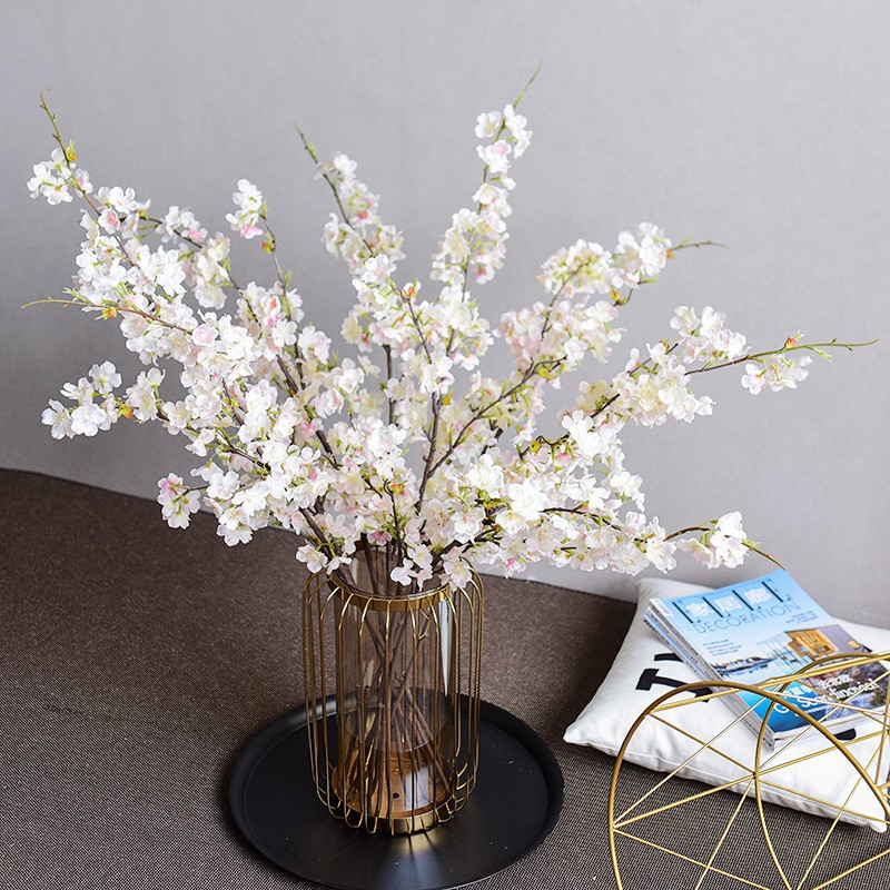 The manufacturer simulates 4-pronged cherry blossom branches, long branches, artificial flowers, silk fabric, plastic flowers, wedding decorations, arches, guiding paths, and artificial flowers detail image 2