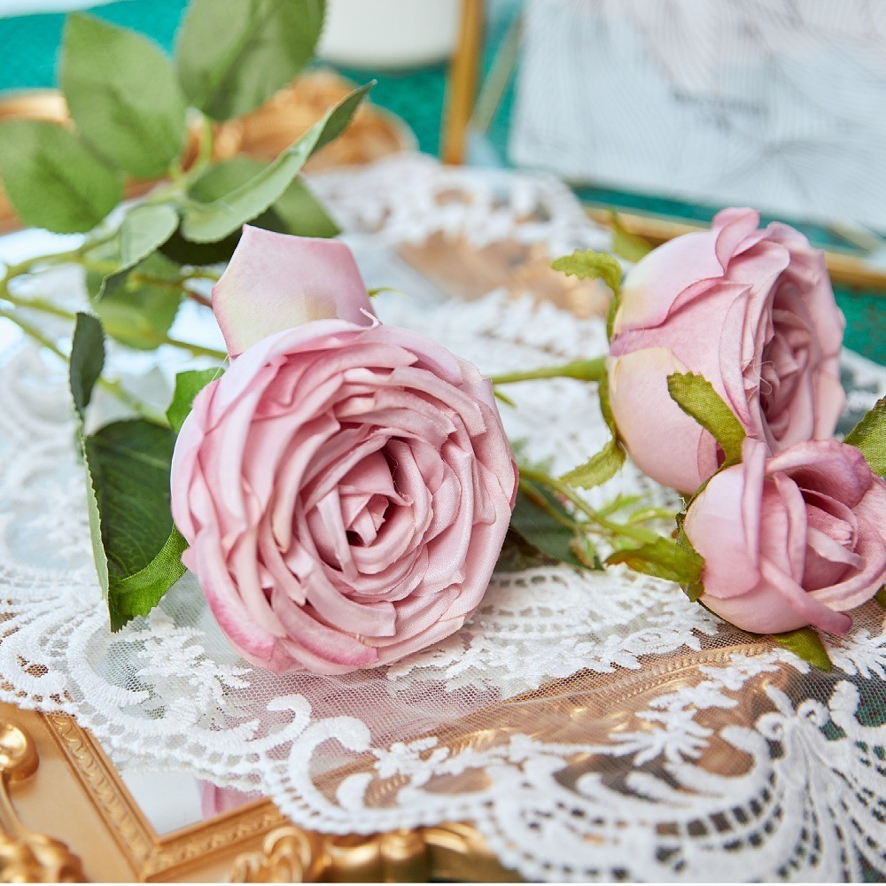 Wholesale and retail of 3-head imperial rose artificial flowers, artificial rose for dining tables, artificial flowers for rural soft furnishings, and silk flowers detail image 17
