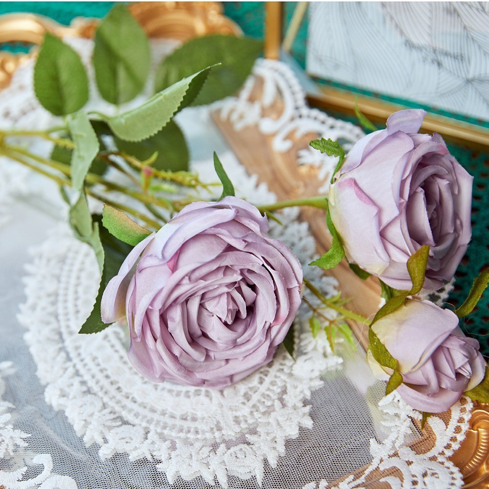 Wholesale and retail of 3-head imperial rose artificial flowers, artificial rose for dining tables, artificial flowers for rural soft furnishings, and silk flowers detail image 19